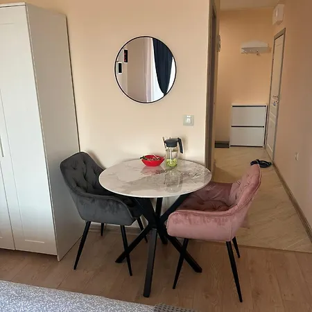 Apartament Elegant - 100 M From Smokinya By Flat Mаnager *